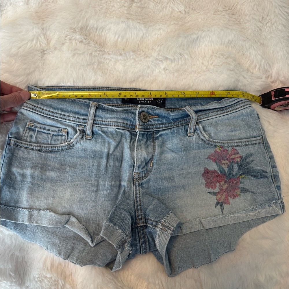 Hollister Light Blue Floral Jean Shorts Y2K low Rise - Picture 2 of 3